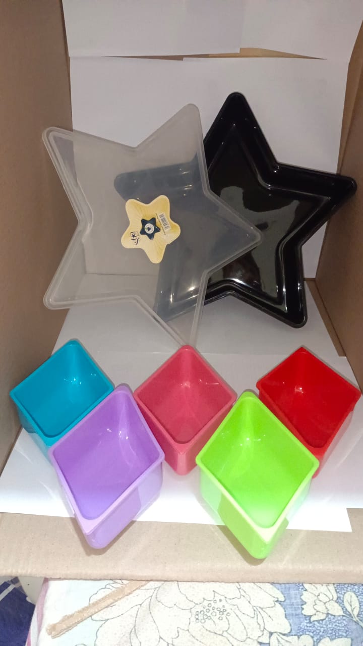 Star Shape box with detachable sections