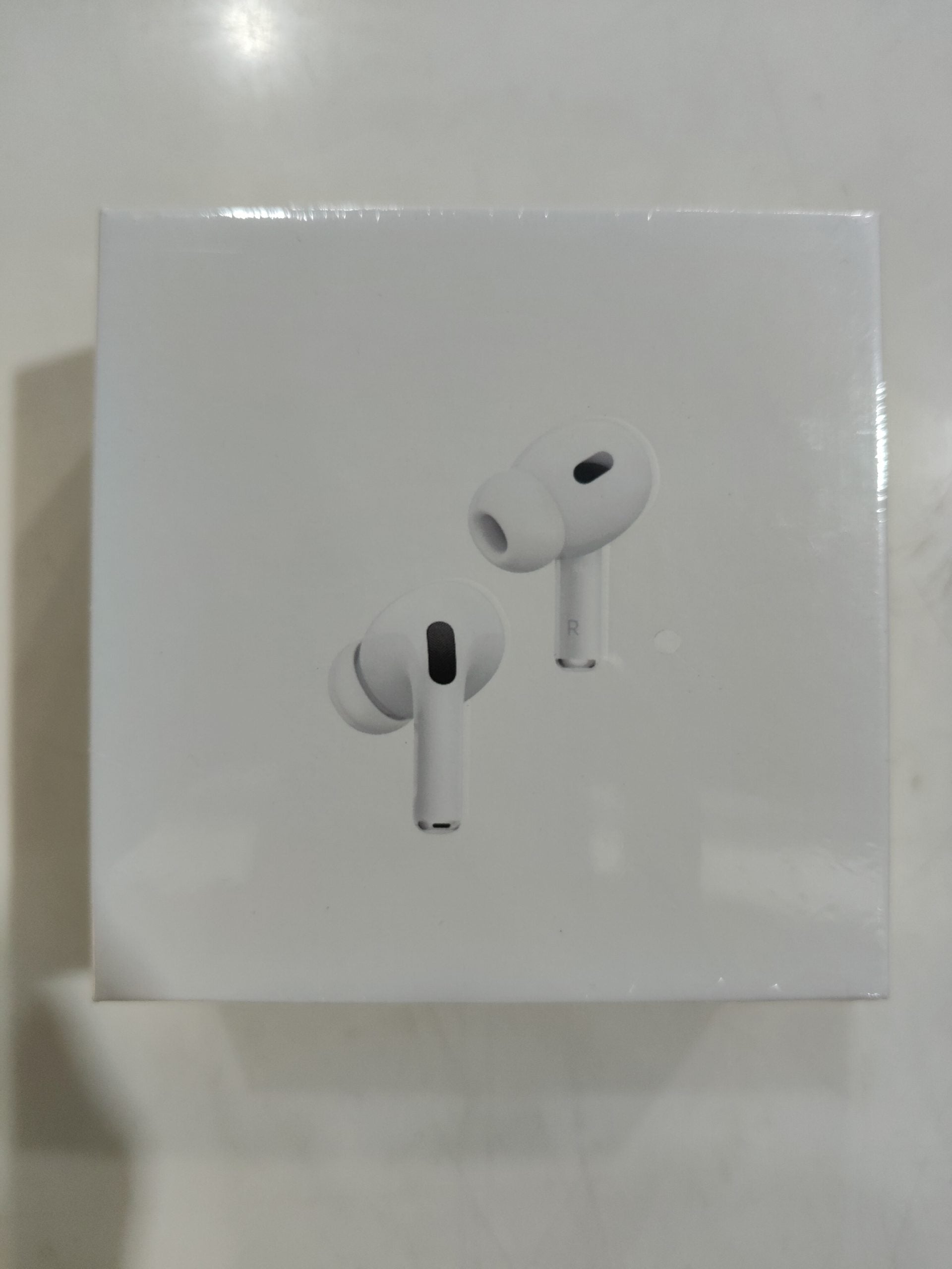Earbuds bluetooth