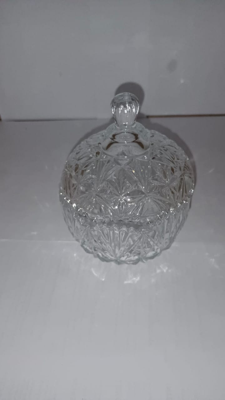 Medium glass jar with lid